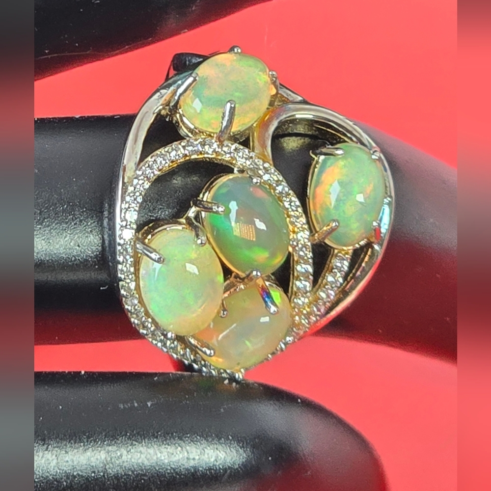 925 Sterling Silver Ring with Natural White Opals & CZ - Picture 9 of 9